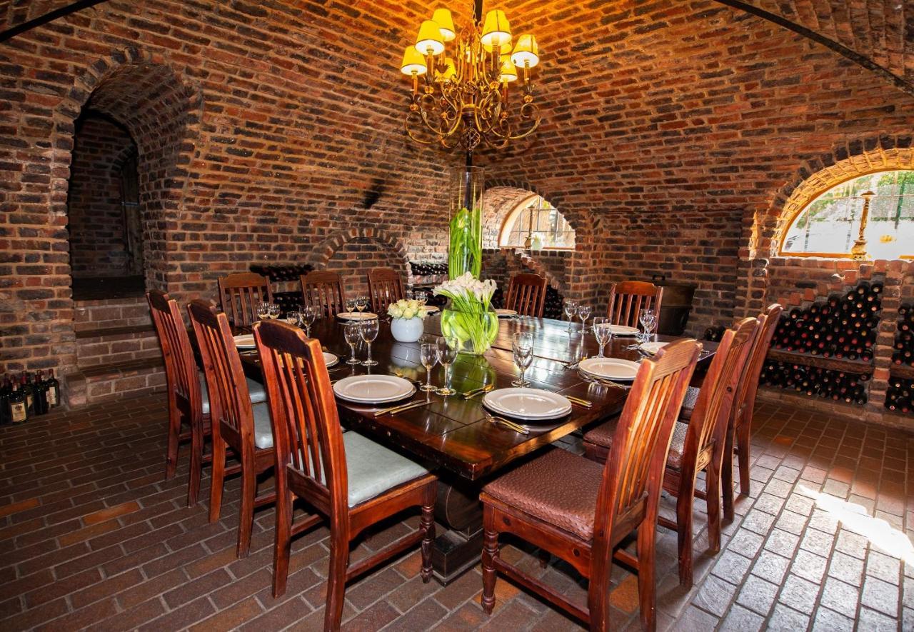 Lombardy Boutique Hotel & Conference Venue Pretoria-Noord Exterior foto